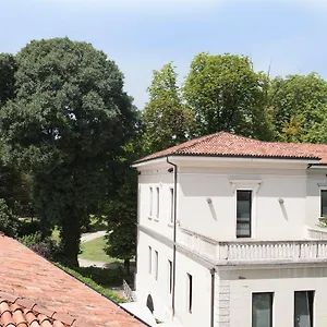  Apartahotel Eremitani Italia