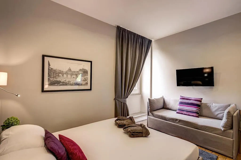 The Club Navona Hotel Rome 0*,  Italy